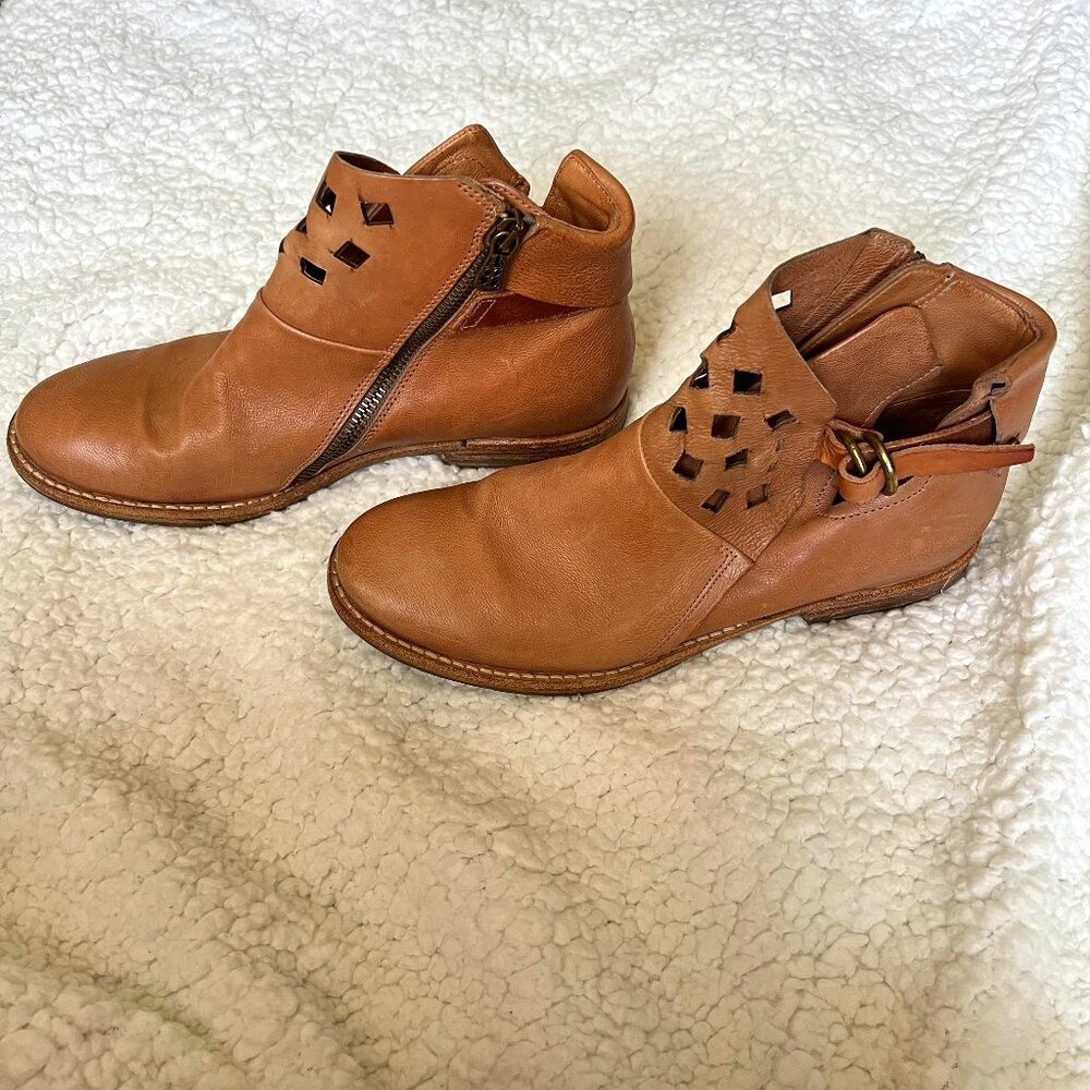 A.S.98 Zada Tan Cutout Leather Ankle Boots Size 40 (EUR)